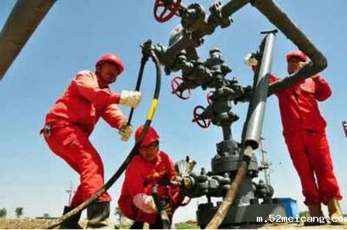 智慧油田信息化平台建设方案与优化